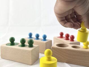 Montessori Mini Wooden Colourful Peg Socket Blocks- Early Educational Toy